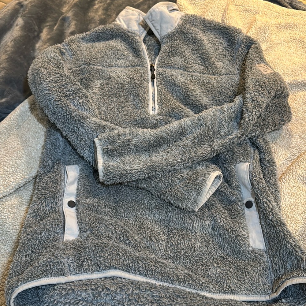 Men’s Eddie Bauer Quarter Zip Fuzzy Sweatshirt (S)
